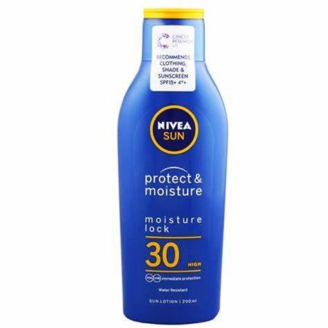 NIVEA SUN Protect & Moisture Sun Lotion SPF 30 200ml