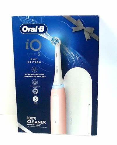 Oral-B iO3 Electric Toothbrushes Adults, Oral B Electric Toothbrush, Gifts for him or her, 1 Toothbrush Head, 3 Modes With Teeth Whitening, Electric Toothbrush Oral B, 2 Pin UK Plug