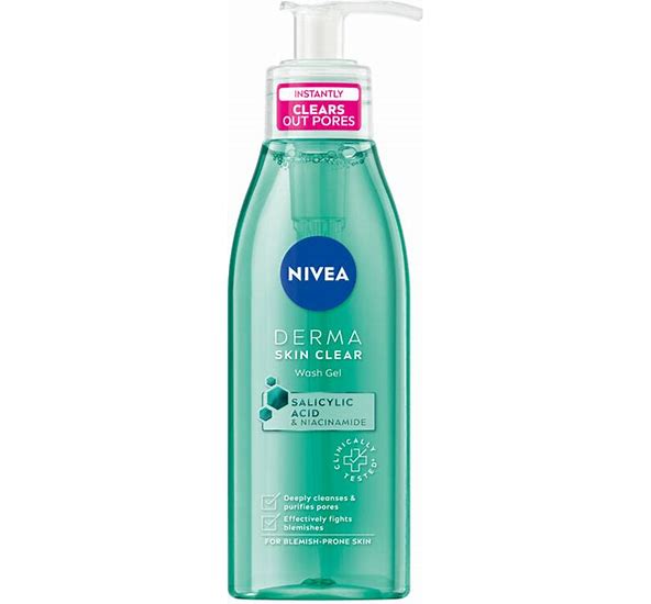 Nivea Derma Skin Clear Toner -Salicylic Acid 200ml