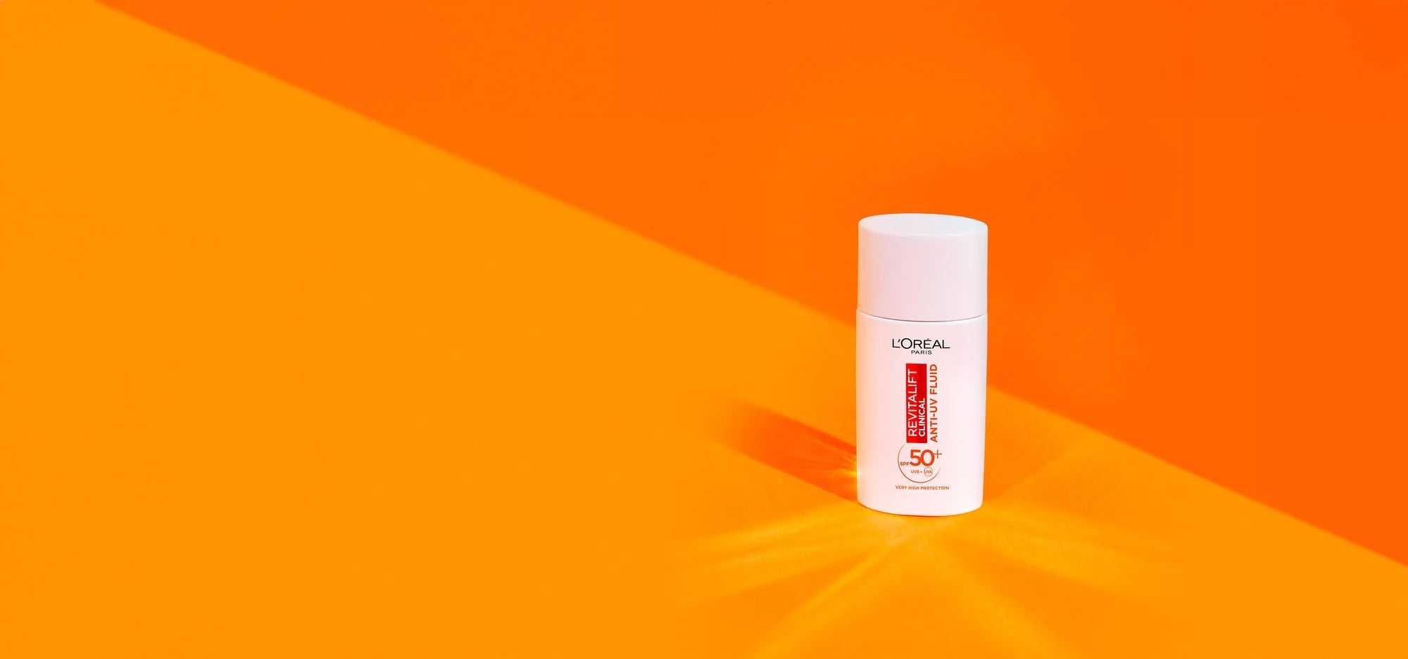 LOREAL PARIS Revitalift Clinical SPF50 + Vitamin C Daily Invisible 50ml